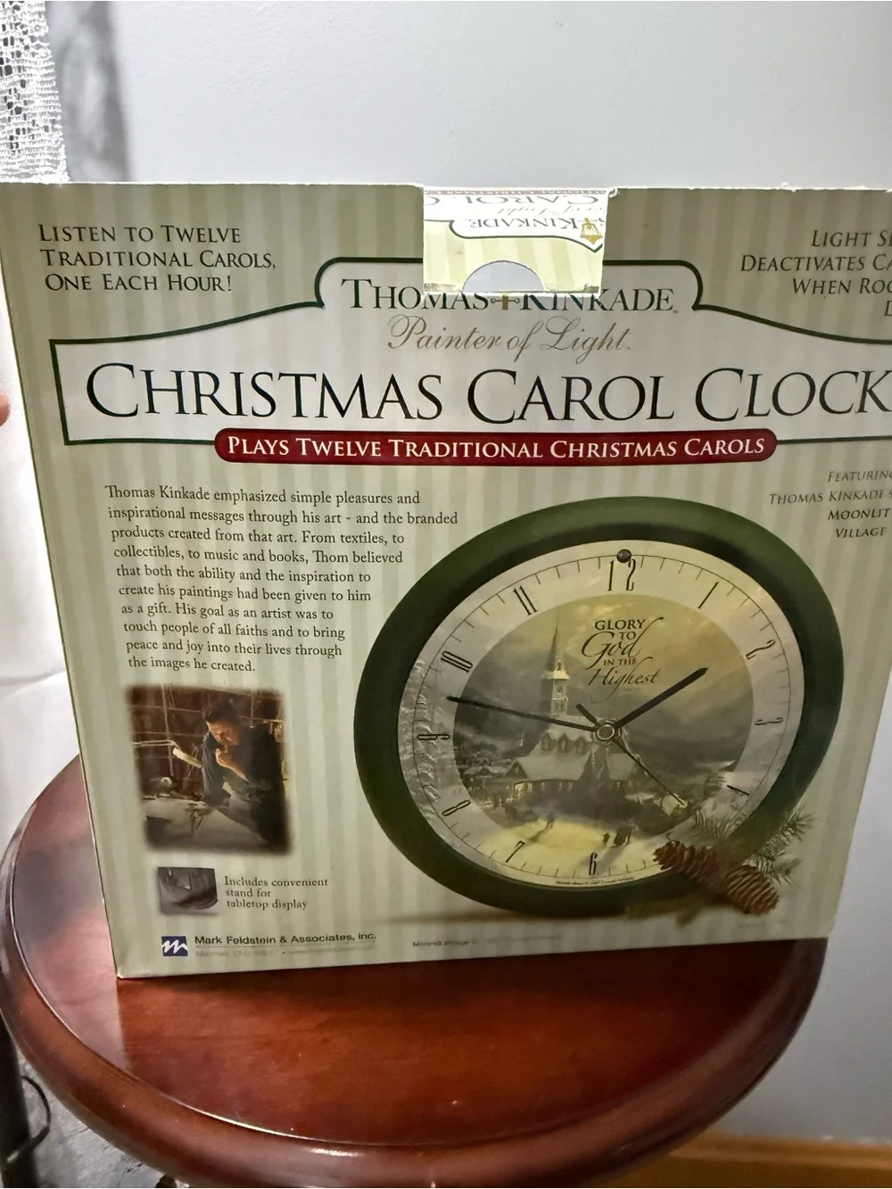 Thomas Kinkade Moonlit Village Christmas Carol Clock 12 Songs Light Sensor Box